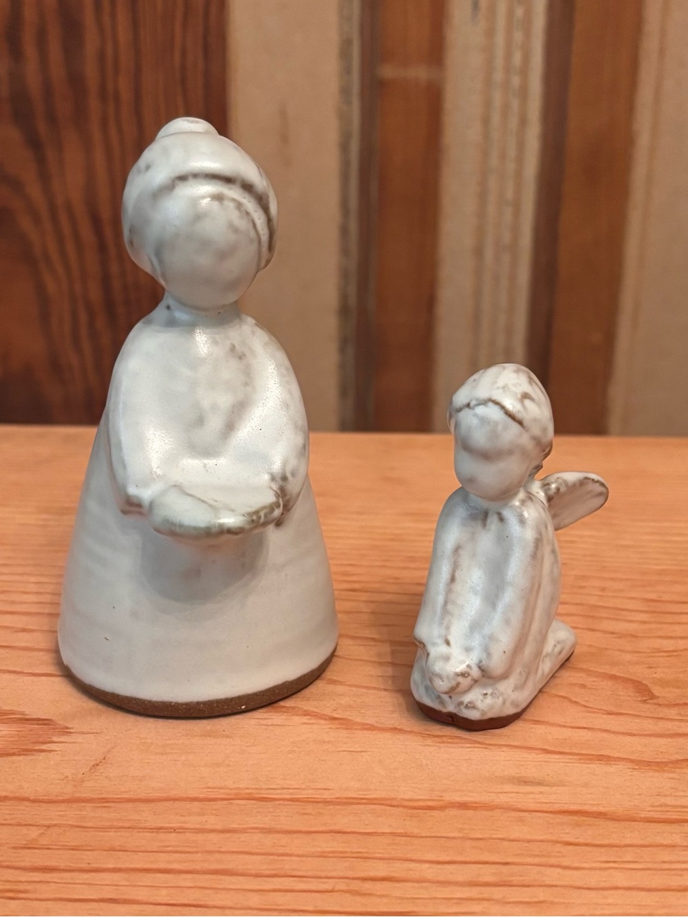 Gotak Venezulan Art White Ceramic Angel Figurines